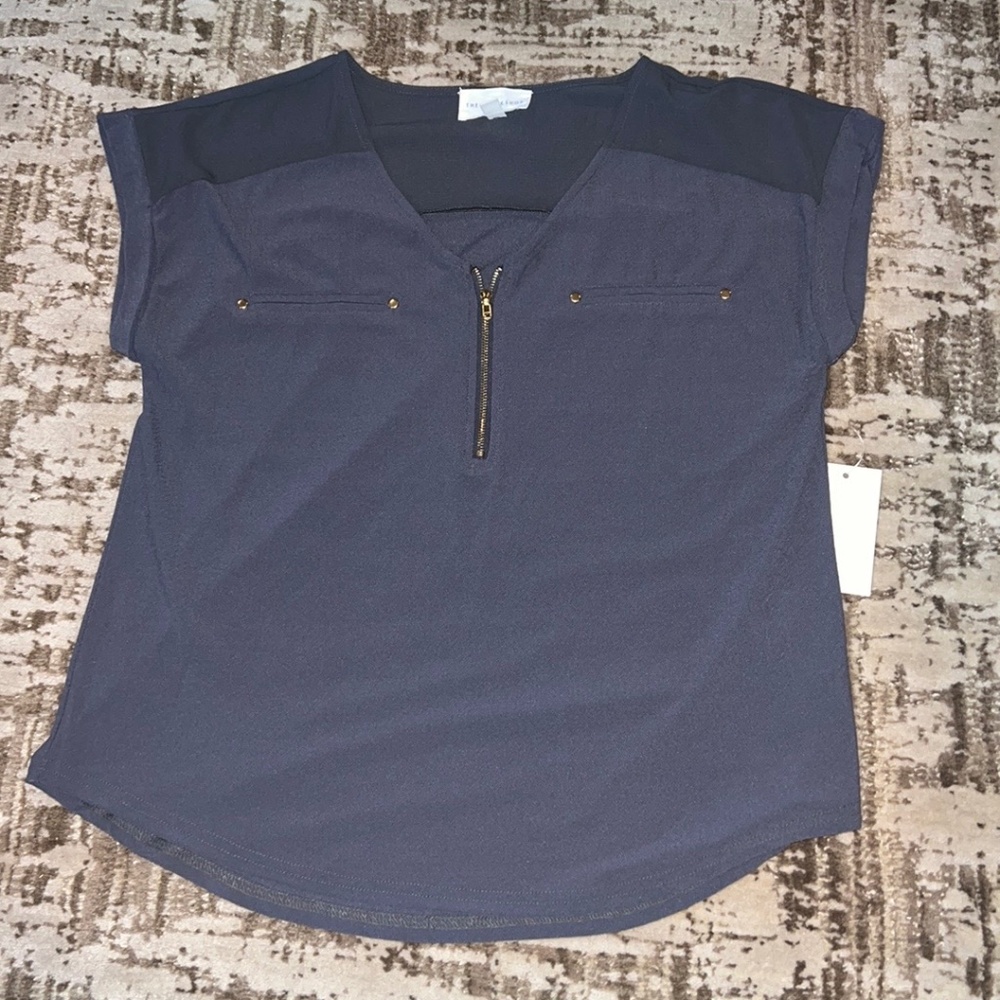 Business Casual cute gray shirt